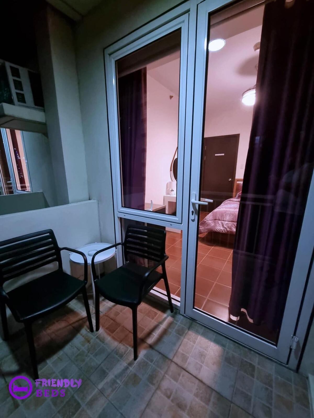 2br With 2 Balconies And Pool In Pasig Apartment