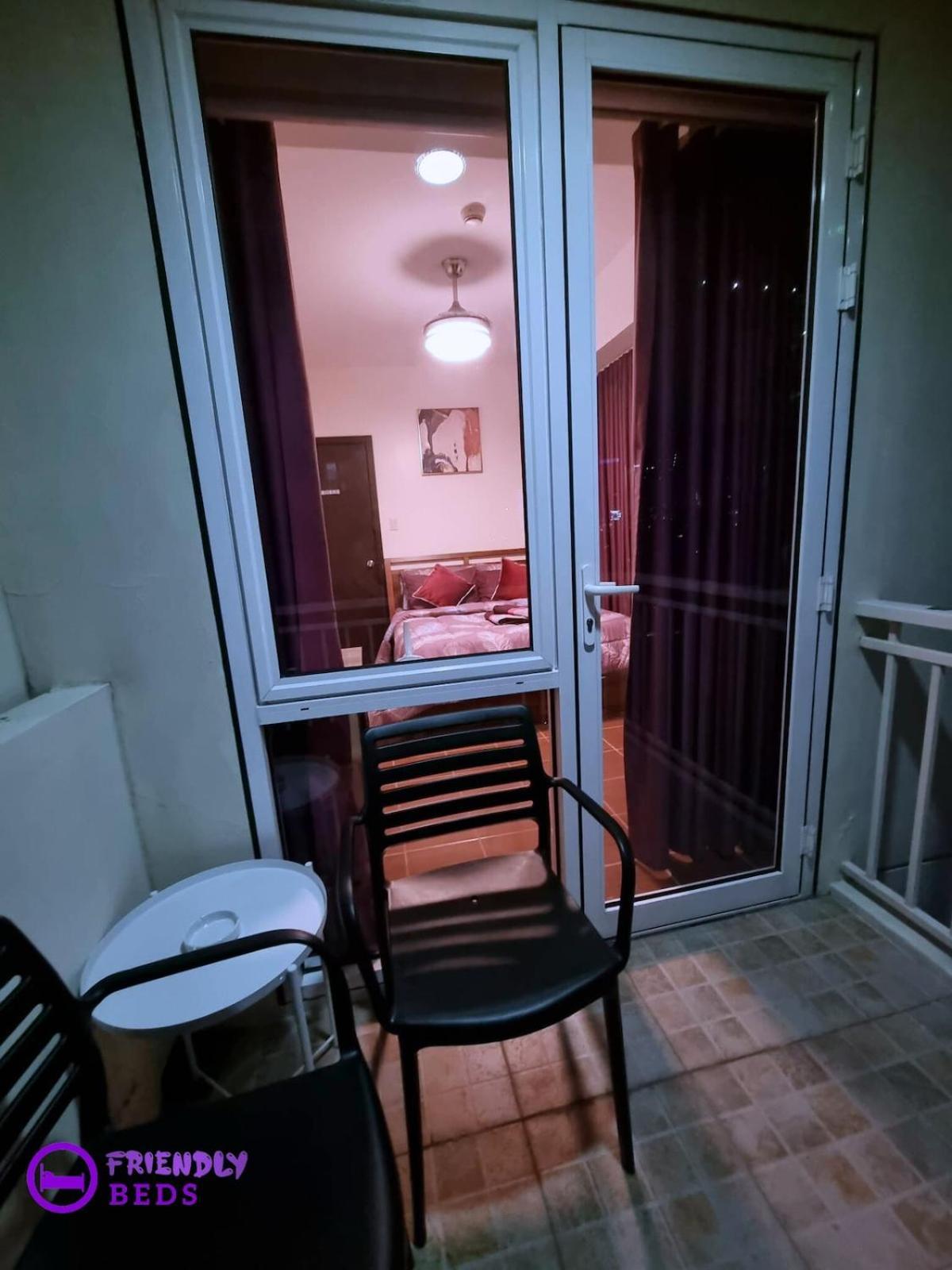 Apartment 2br With 2 Balconies And Pool In Pasig Manila