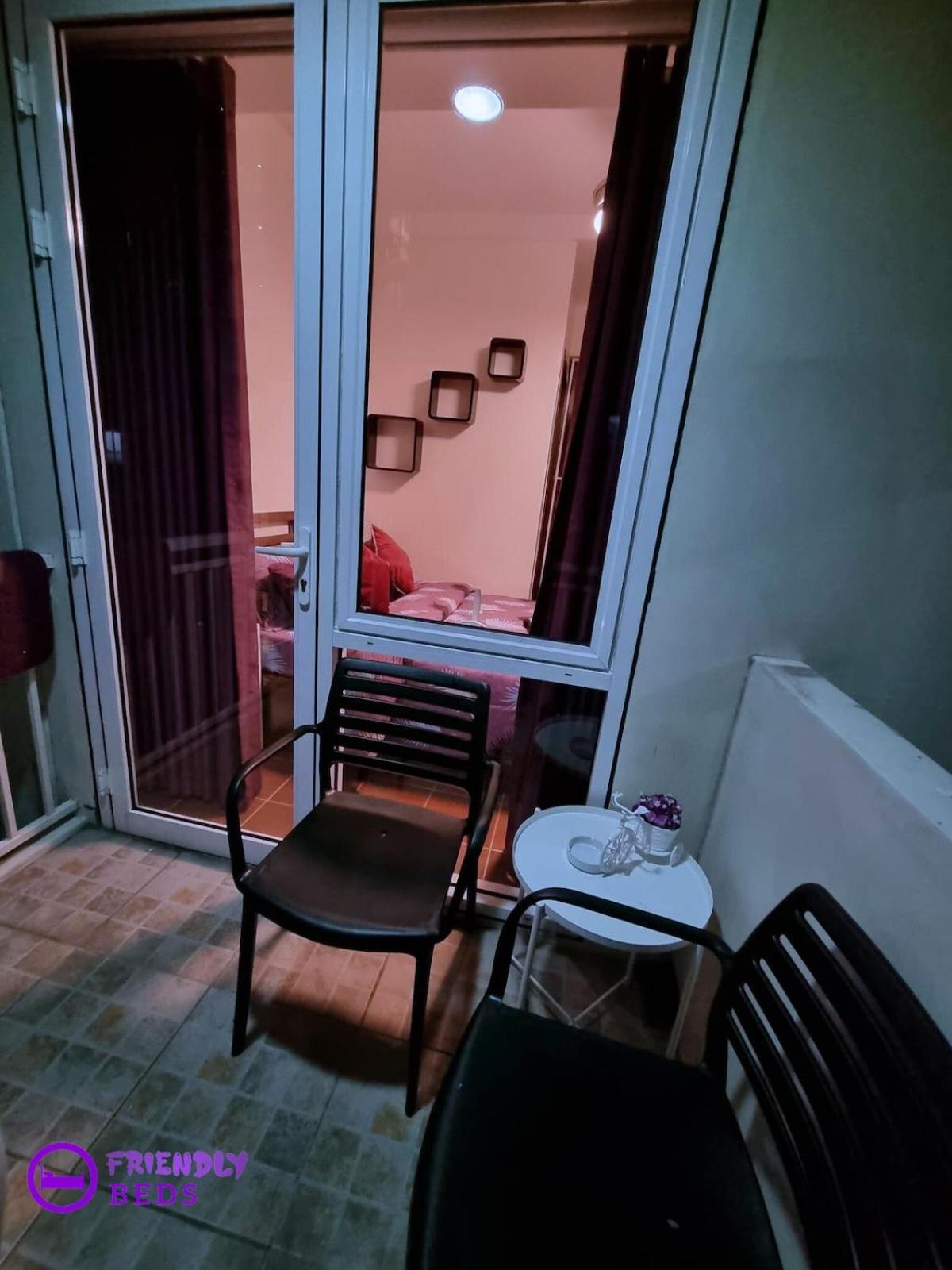 2br With 2 Balconies And Pool In Pasig